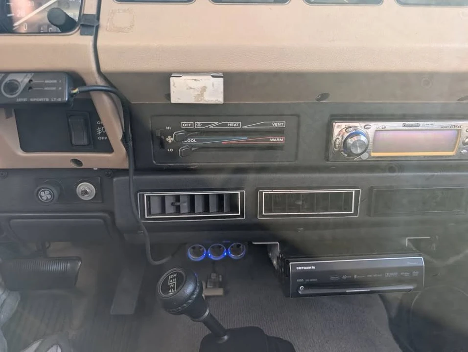 1989 Jeep YJ Wrangler - Image 14 of 20
