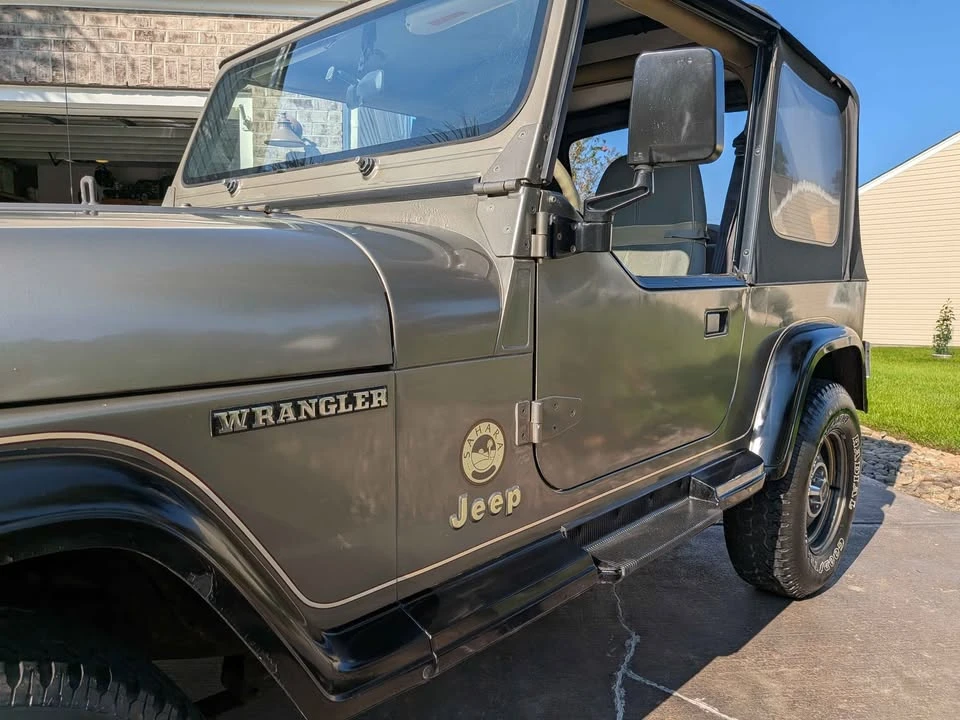 1989 Jeep YJ Wrangler - Image 11 of 16