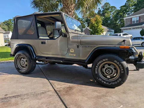 1989 Jeep Wrangler Sahara Sport Utility 2D