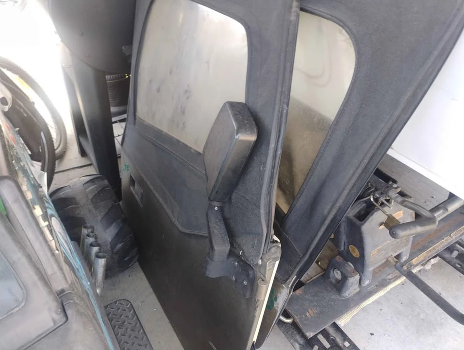 1989 Jeep YJ Wrangler - Image 5 of 5