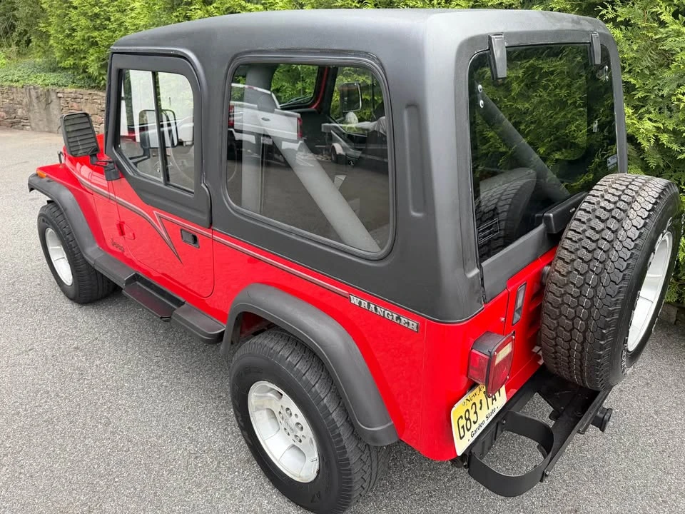 1989 Jeep YJ Wrangler - Image 5 of 18