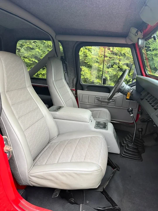 1989 Jeep YJ Wrangler - Image 11 of 18
