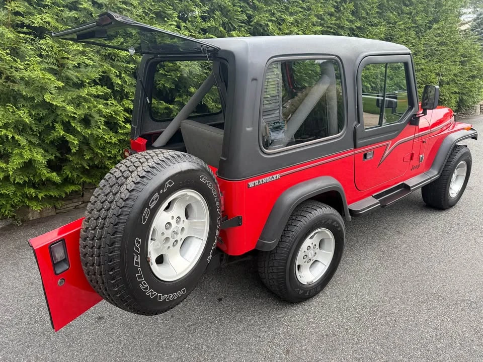 1989 Jeep YJ Wrangler - Image 10 of 18