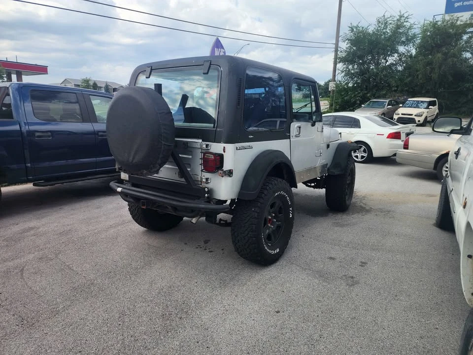 1989 Jeep YJ Wrangler - Image 4 of 7