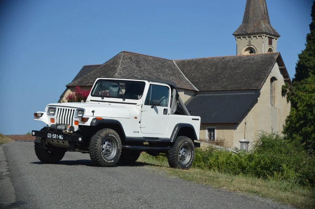 1989 Jeep YJ Wrangler - Image 27 of 30