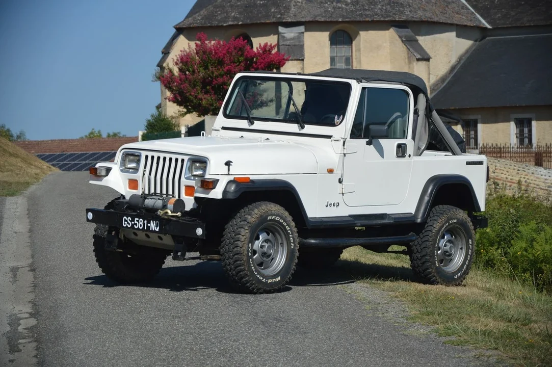 1989 Jeep YJ Wrangler - Image 23 of 30