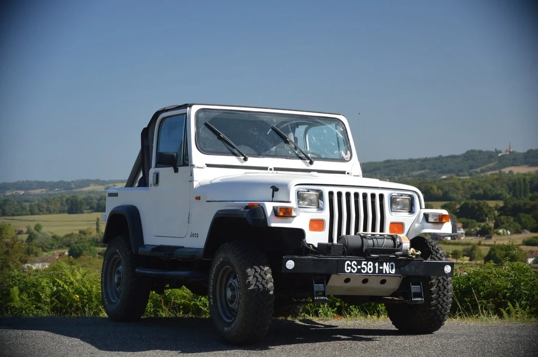 1989 Jeep YJ Wrangler - Image 21 of 30