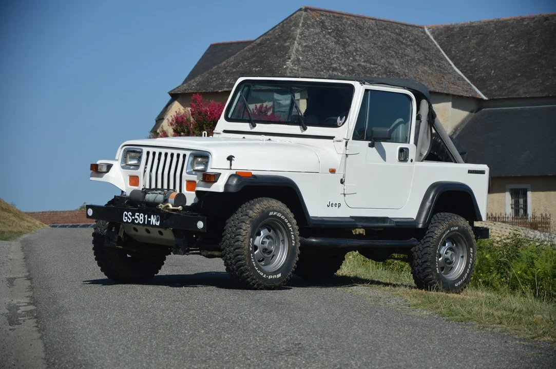 1989 Jeep YJ Wrangler - Image 25 of 30