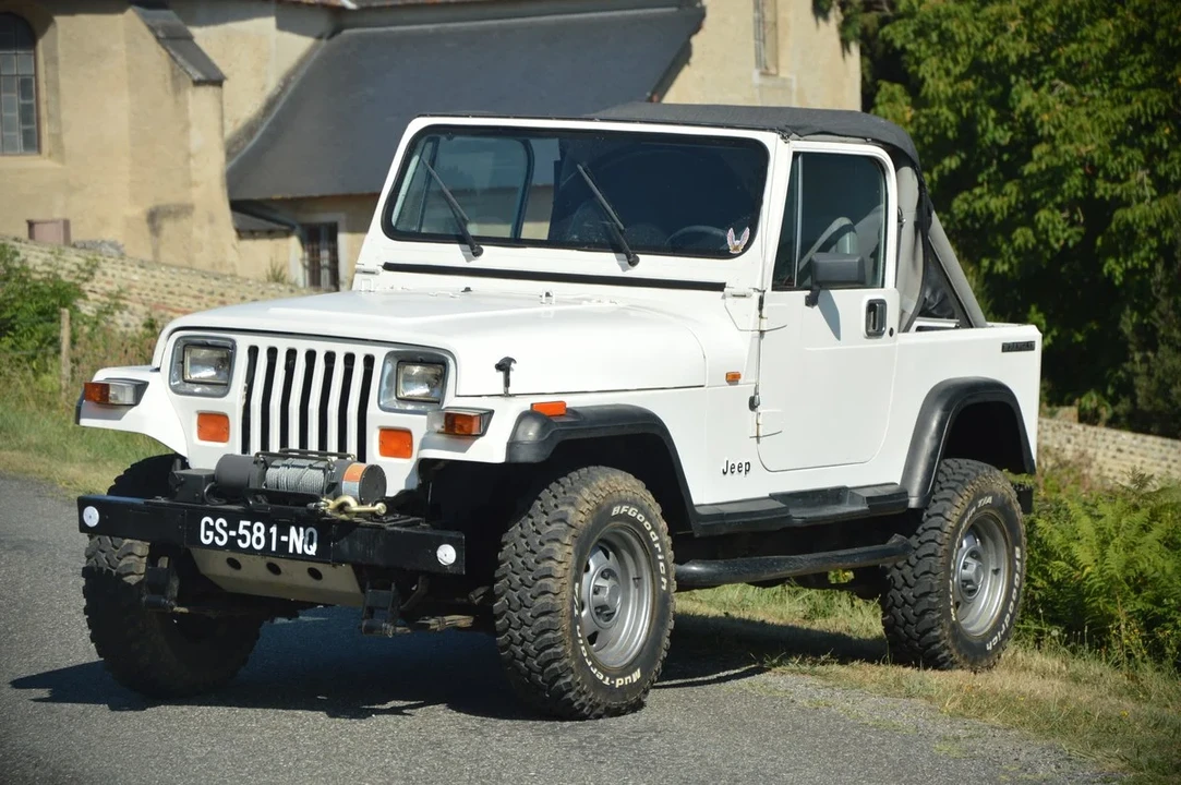1989 Jeep YJ Wrangler - Image 17 of 31