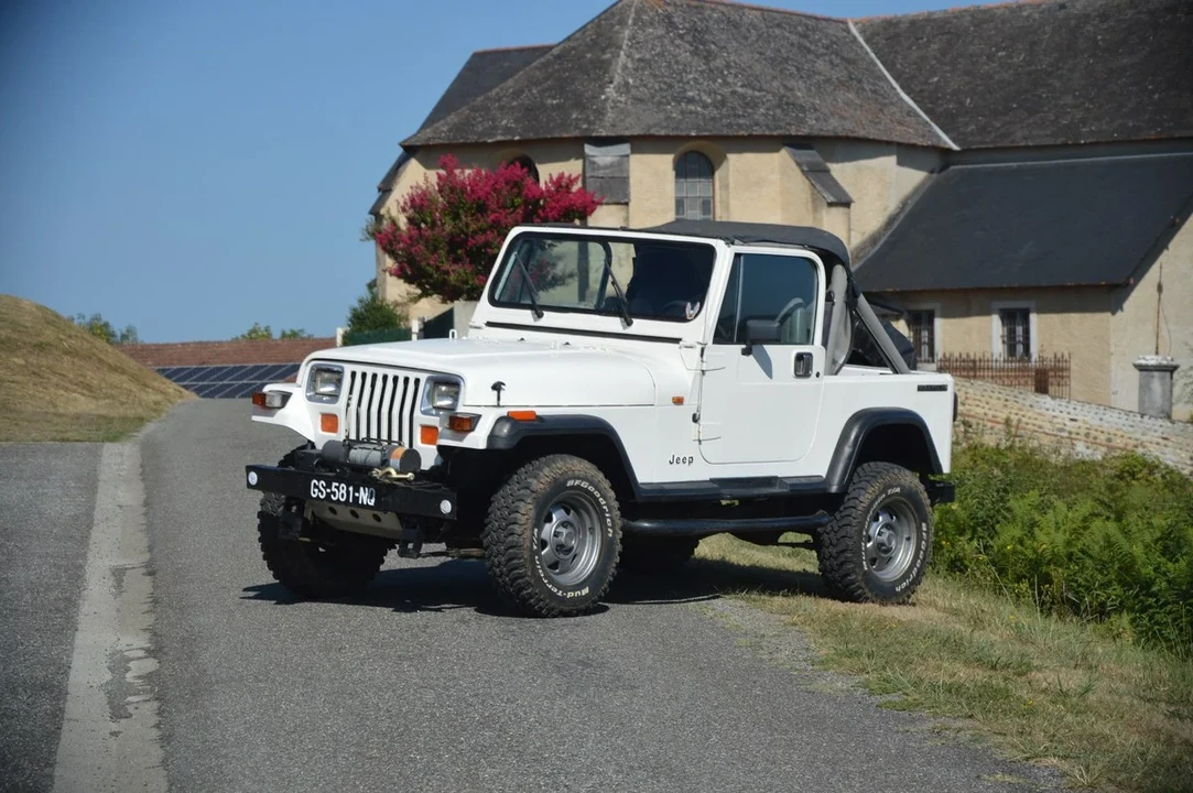 1989 Jeep YJ Wrangler - Image 20 of 31