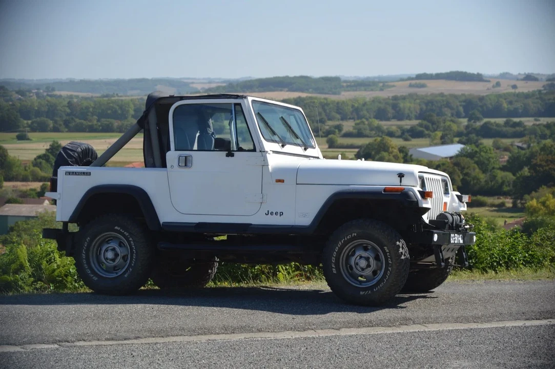 1989 Jeep YJ Wrangler - Image 3 of 31