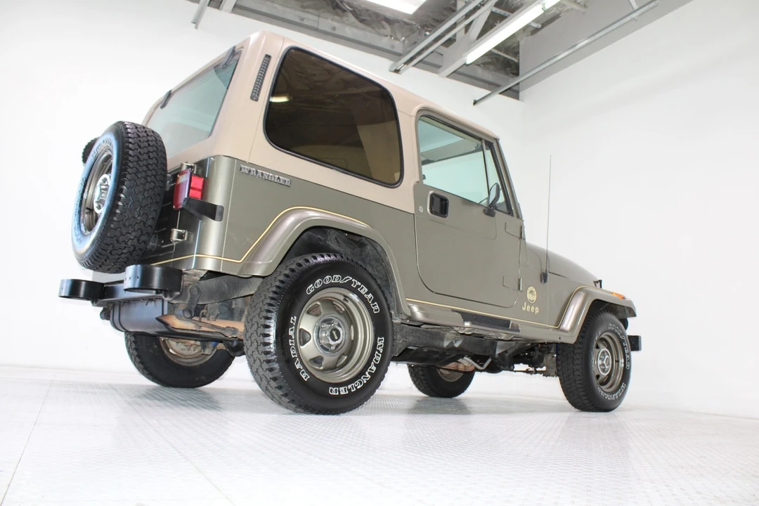 1989 Jeep - Image 23 of 31