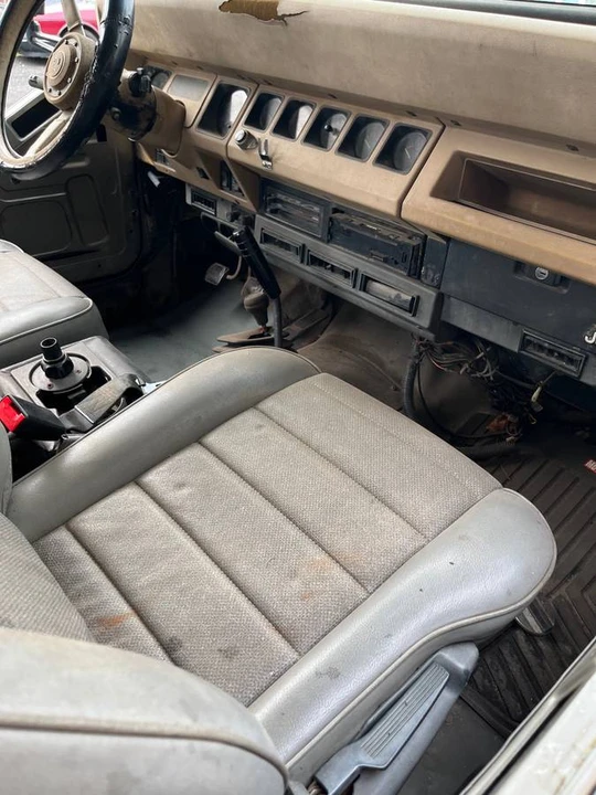 1989 Jeep YJ Wrangler - Image 20 of 24