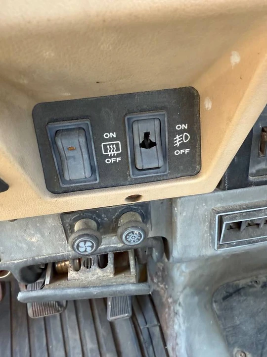 1989 Jeep YJ Wrangler - Image 24 of 24