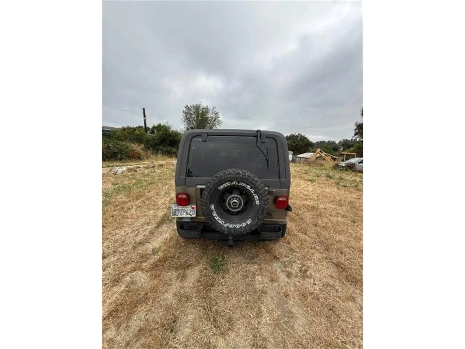 1989 Jeep YJ Wrangler - Image 4 of 5