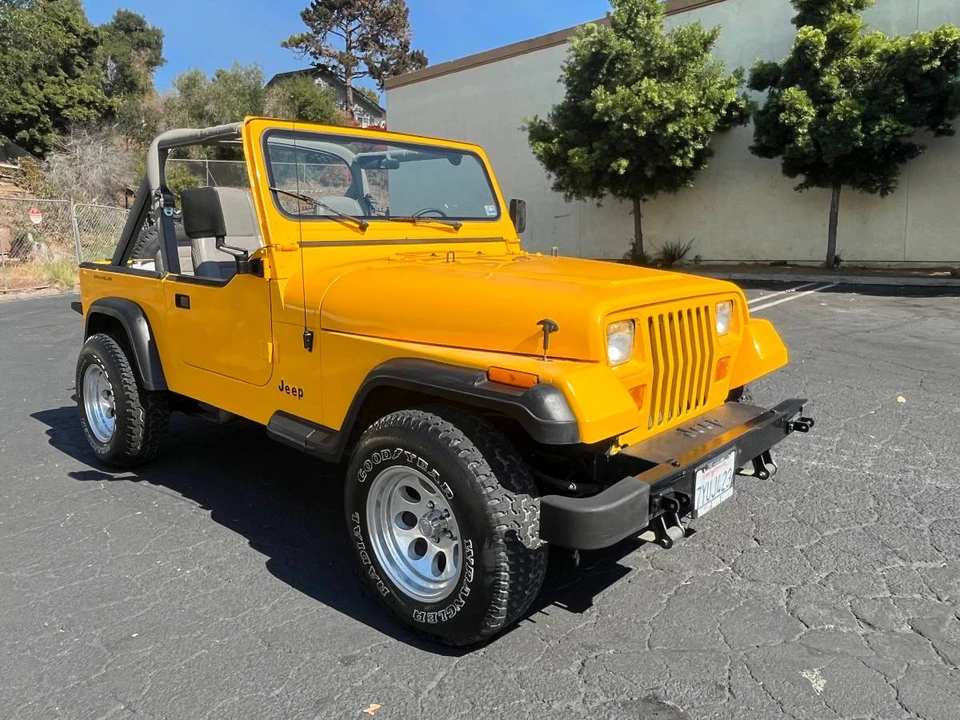 1989 Jeep YJ Wrangler - Image 3 of 20