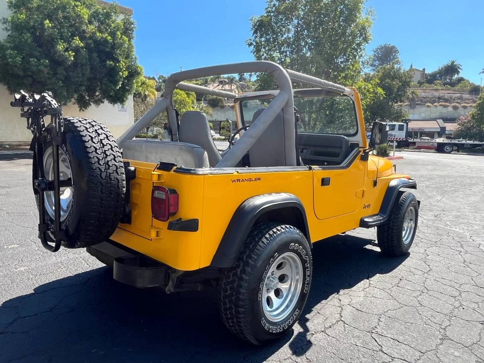 1989 Jeep YJ Wrangler - Image 5 of 20