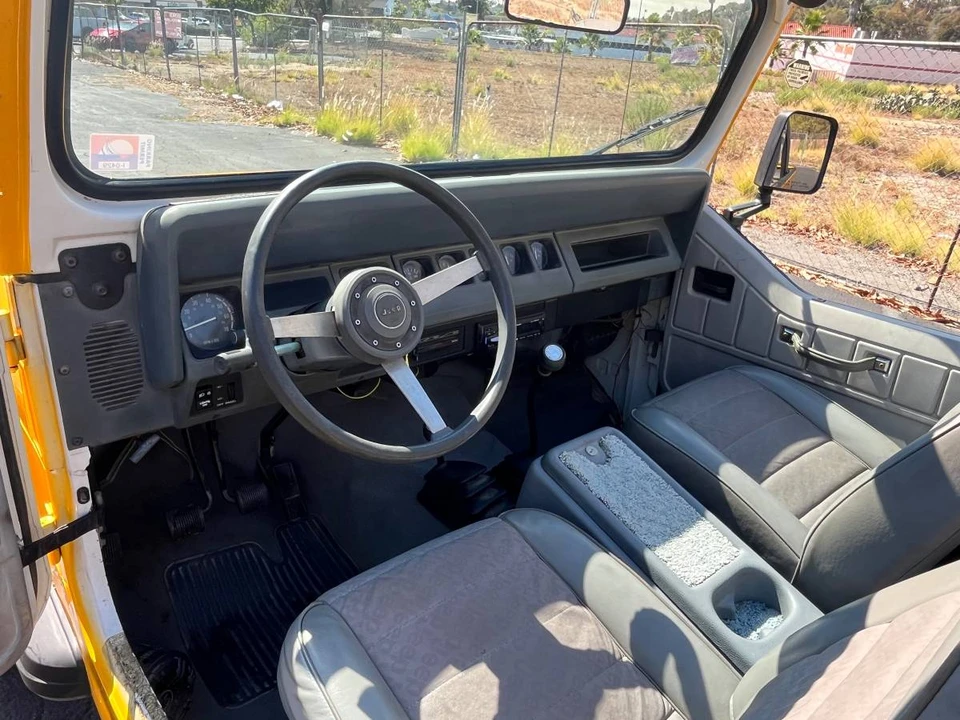 1989 Jeep YJ Wrangler - Image 9 of 20
