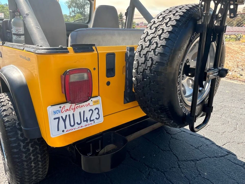 1989 Jeep YJ Wrangler - Image 15 of 20