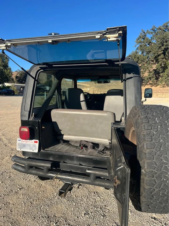 1989 Jeep YJ Wrangler - Image 5 of 14