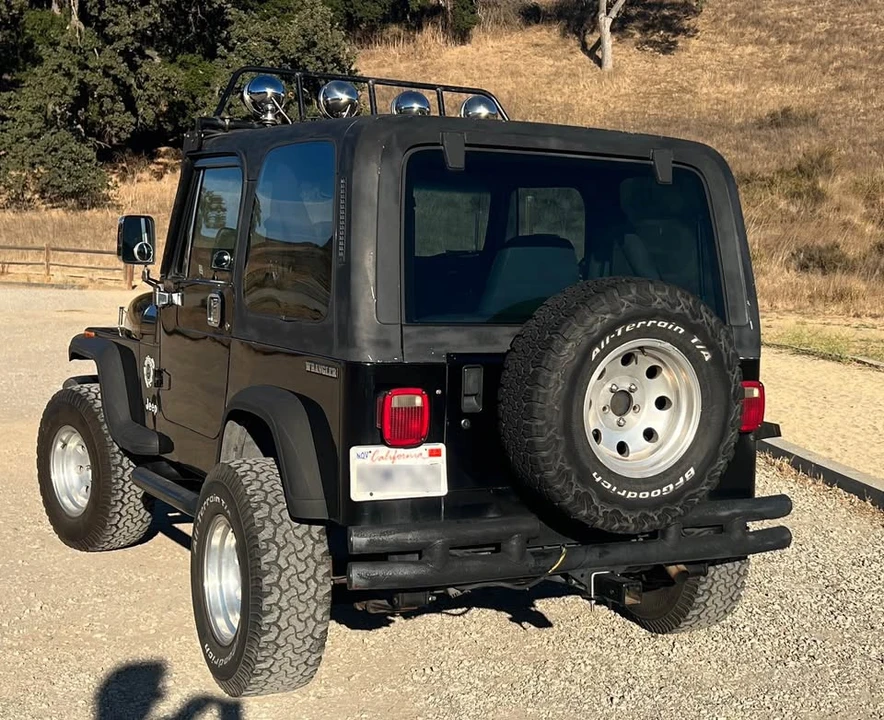 1989 Jeep YJ Wrangler - Image 4 of 14