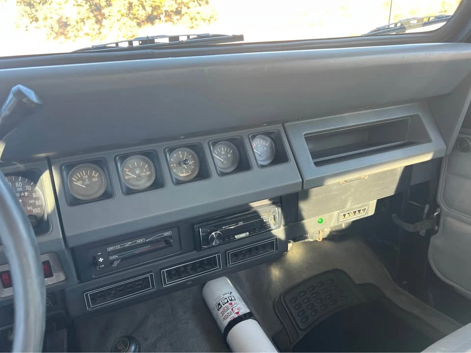 1989 Jeep YJ Wrangler - Image 11 of 14