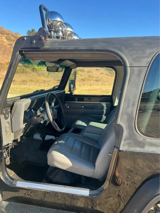1989 Jeep YJ Wrangler - Image 8 of 14