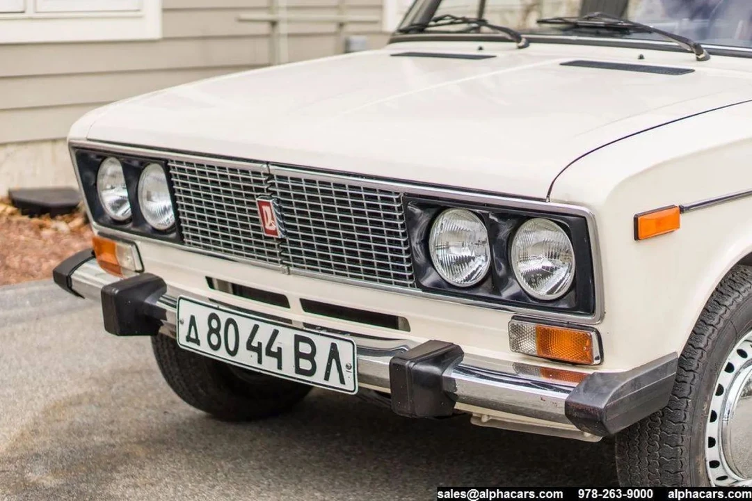 1989 Lada - Image 15 of 21