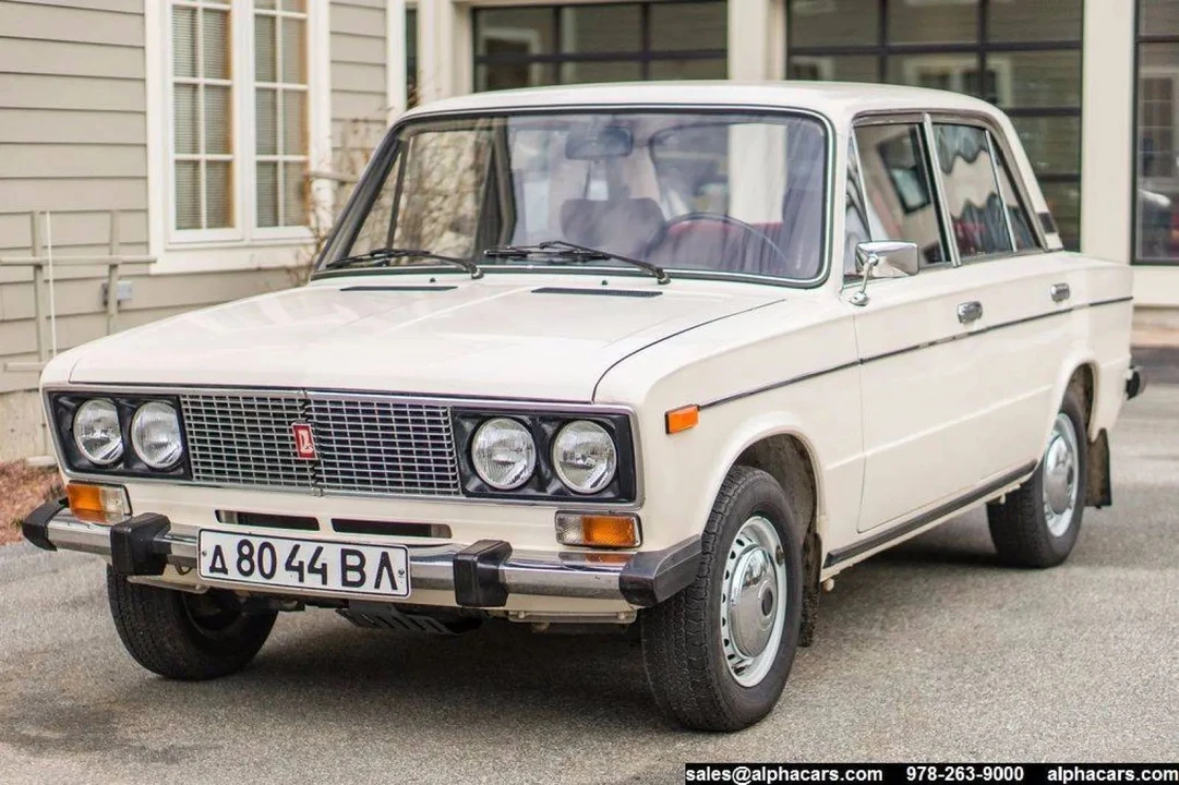 1989 Lada - Image 3 of 21