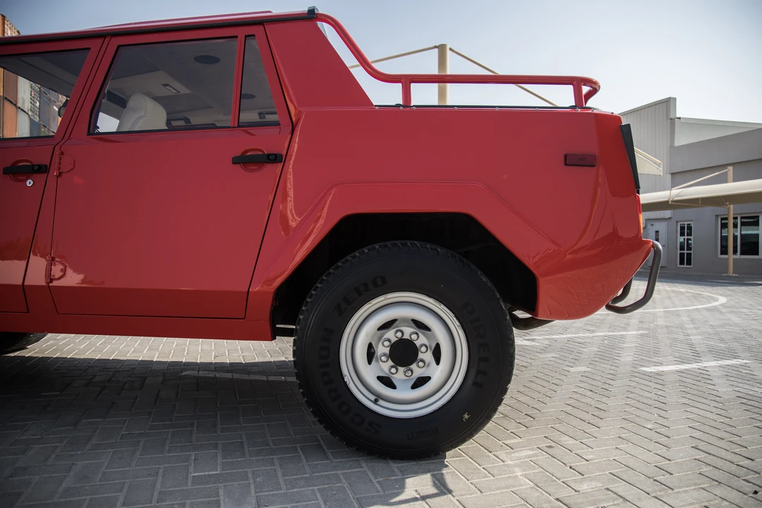 1989 Lamborghini LM002 - Image 19 of 31