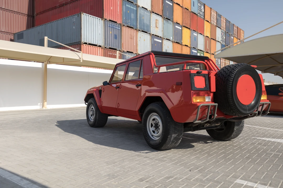 1989 Lamborghini LM002 - Image 18 of 31