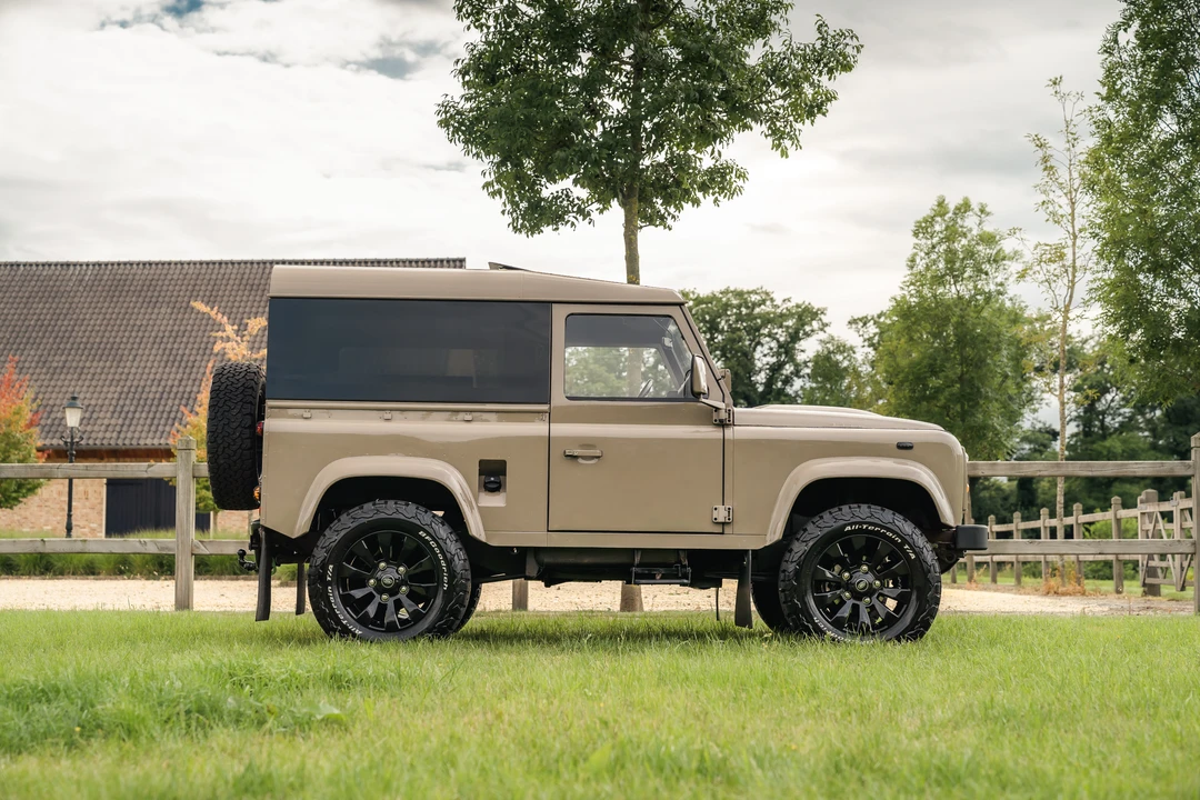 1989 Land Rover Defender 90 - Image 9 of 31