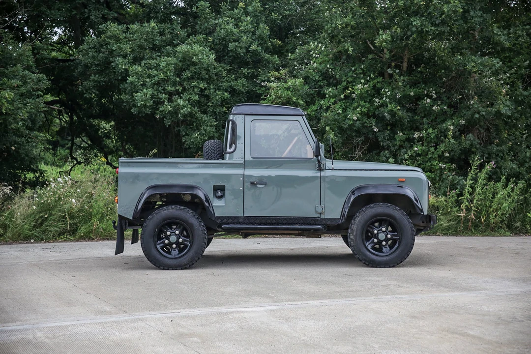 1989 Land Rover Defender 90 - Image 5 of 31