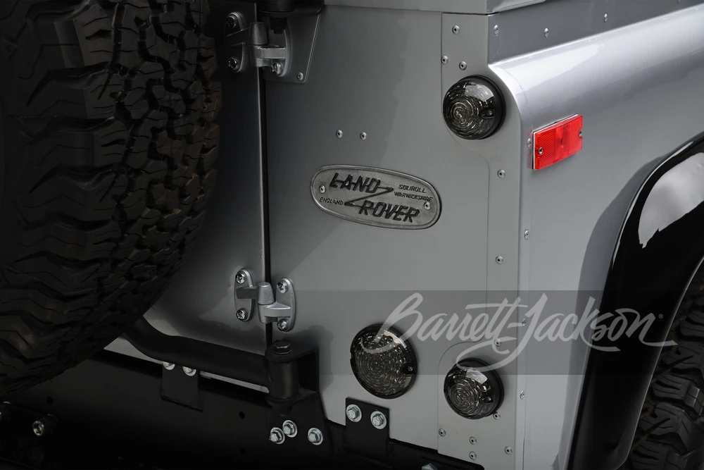 1989 Land Rover Defender 90 - Image 16 of 24