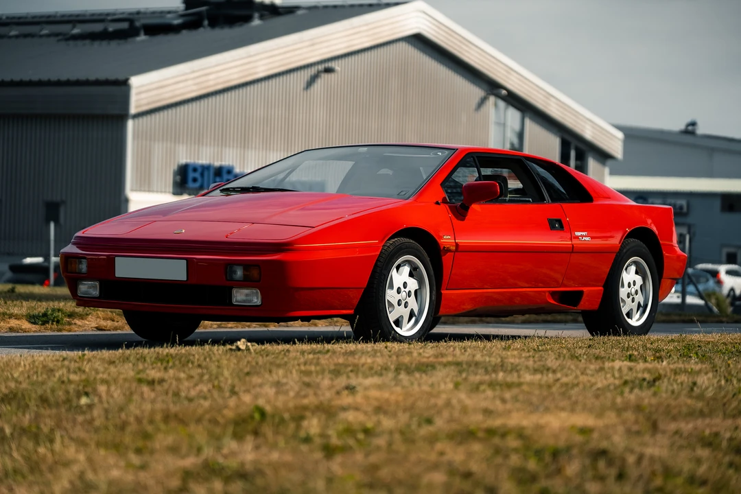 1989 Lotus Esprit Series 4 - Image 11 of 31