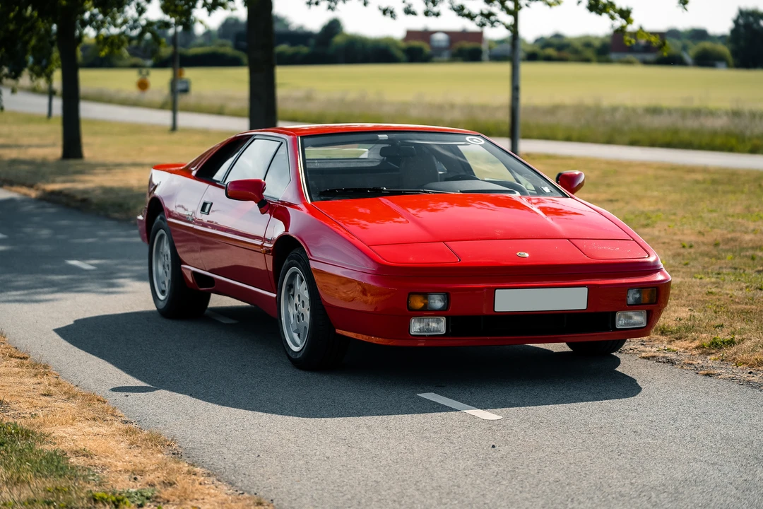 1989 Lotus Esprit Series 4 - Image 14 of 31