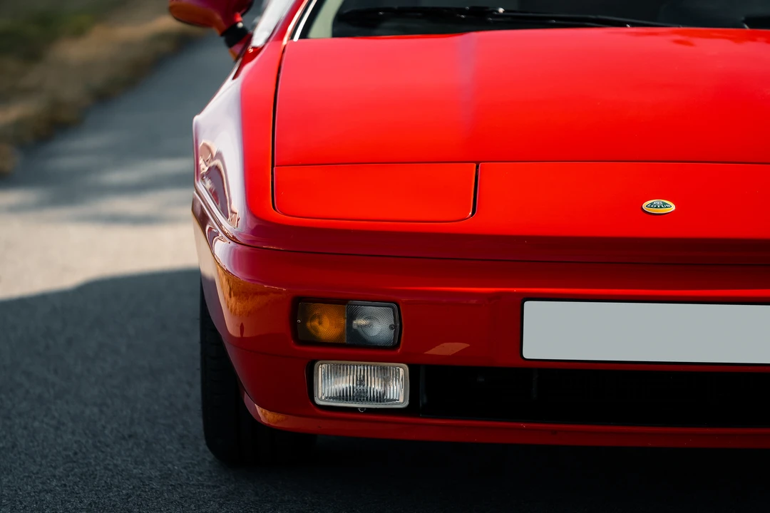 1989 Lotus Esprit Series 4 - Image 15 of 31