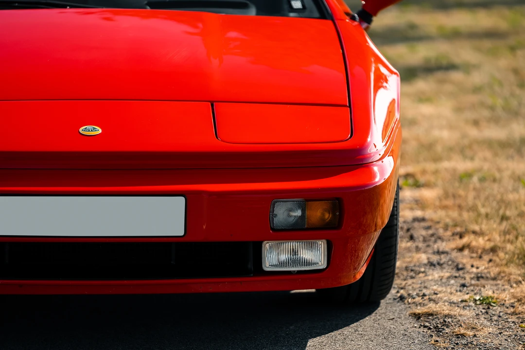 1989 Lotus Esprit Series 4 - Image 16 of 31