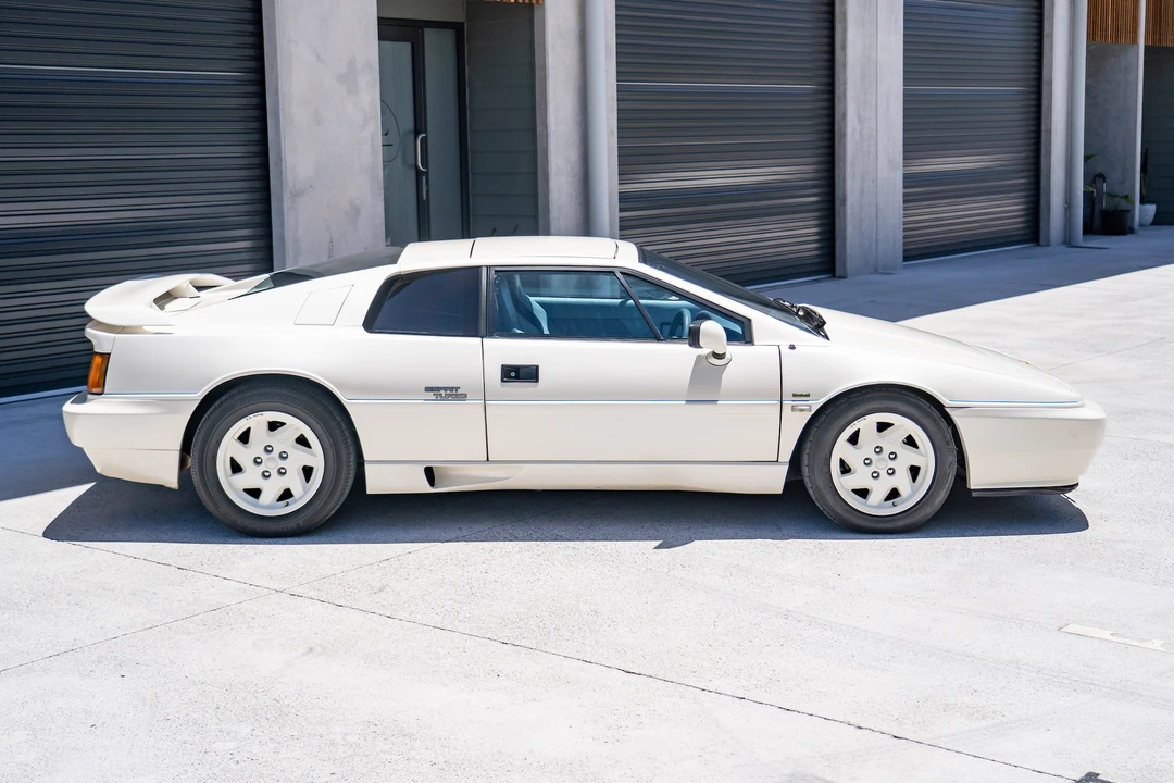 1989 Lotus Esprit Series 4 - Image 5 of 31