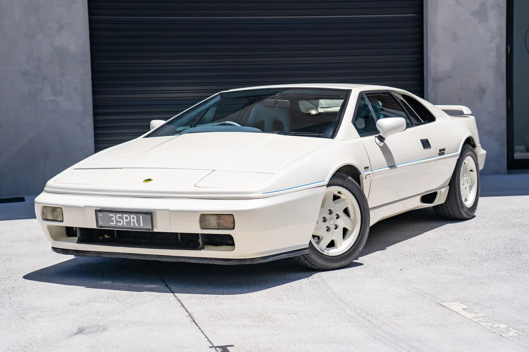 1989 Lotus Esprit Series 4 - Image 10 of 31