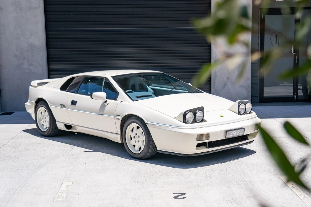 1989 Lotus Esprit Series 4 - Image 21 of 31