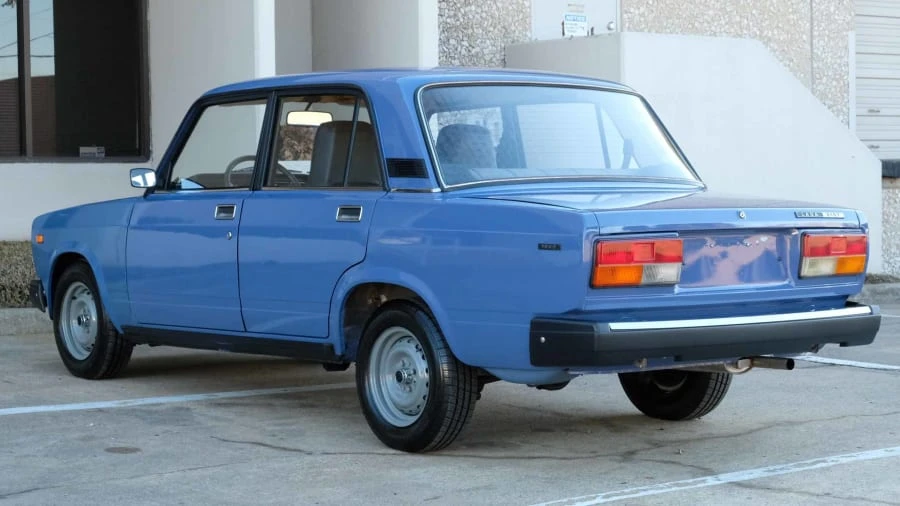 1989 Lada - Image 2 of 15