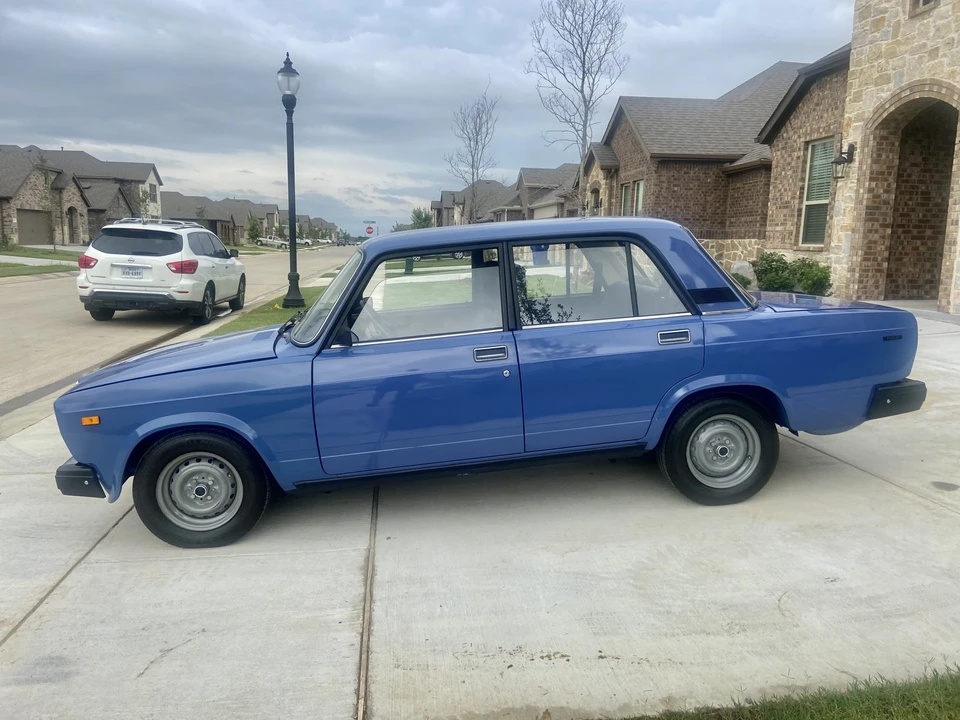 1989 Lada - Image 8 of 31