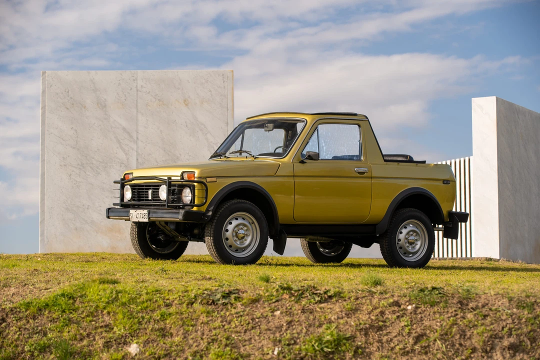 1989 Lada - Image 10 of 31