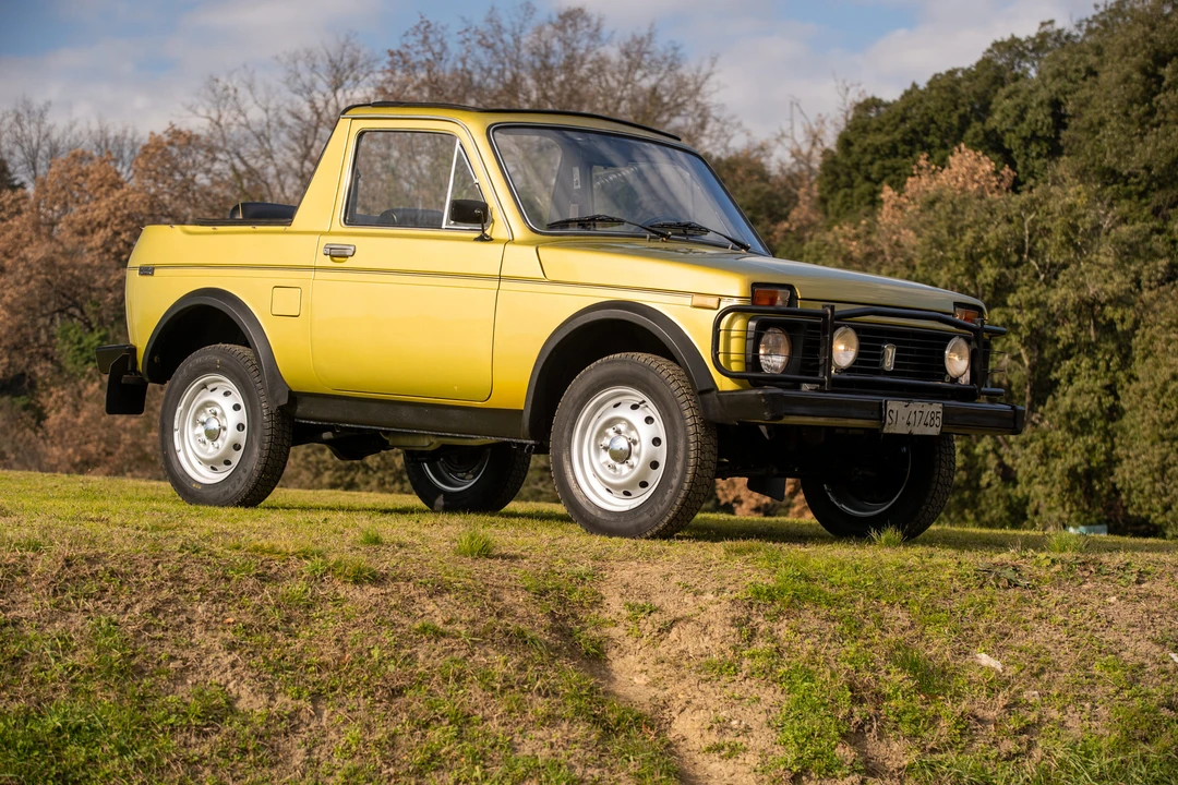 1989 Lada - Image 8 of 31
