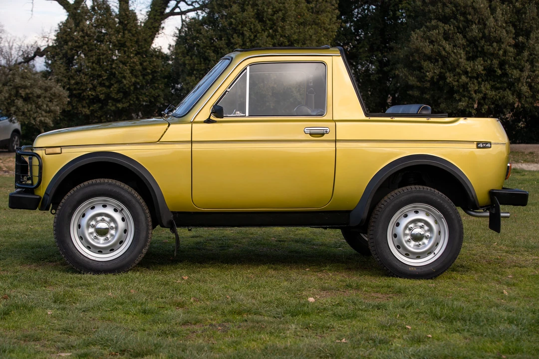 1989 Lada - Image 7 of 31