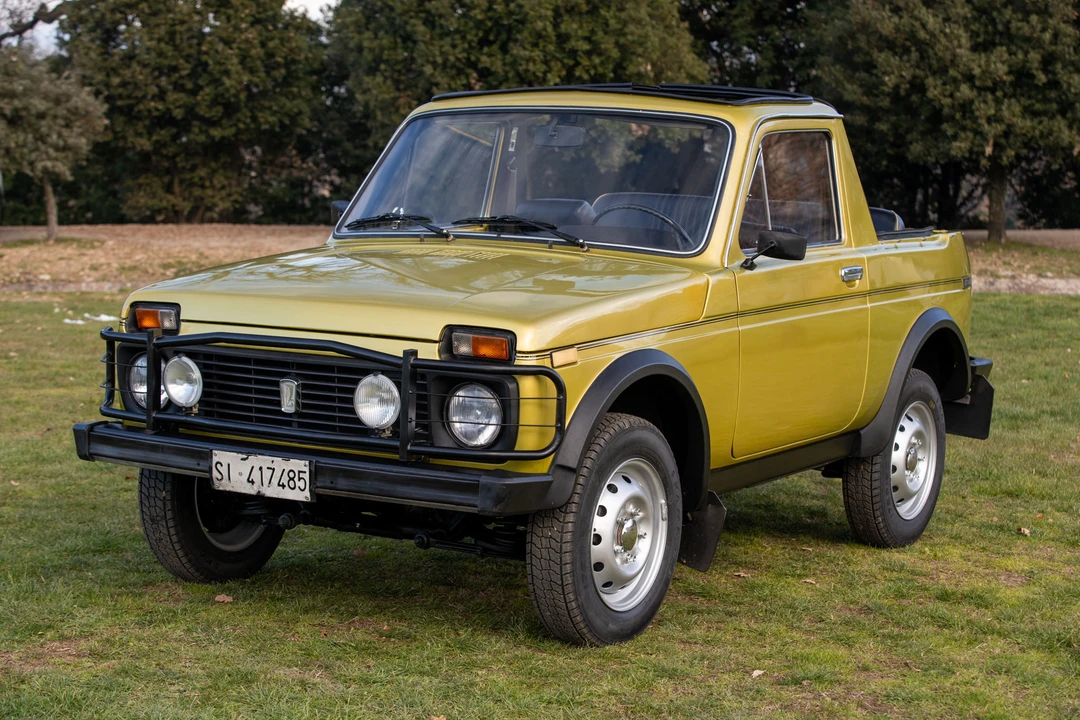 1989 Lada - Image 4 of 31