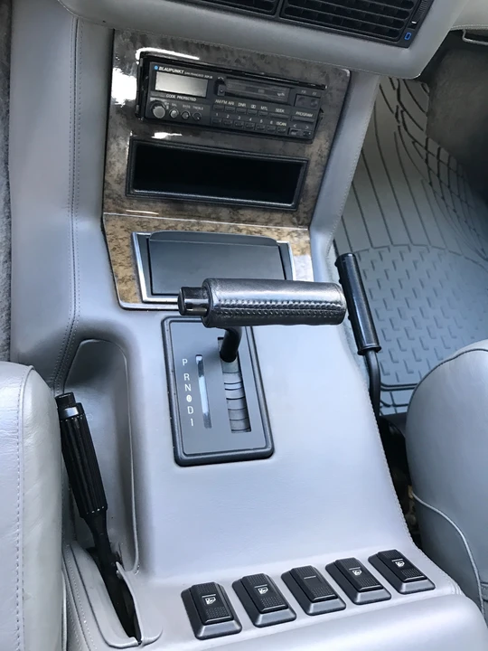 1989 LaForza - Image 26 of 31