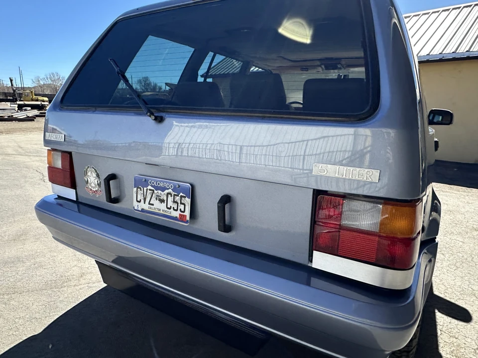 1989 LaForza - Image 24 of 31