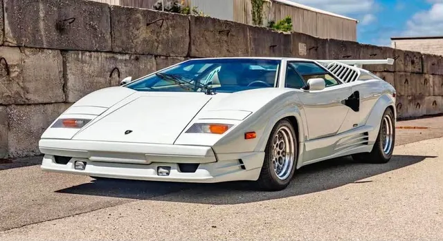 1989 Lamborghini Countach 25th Anniversary